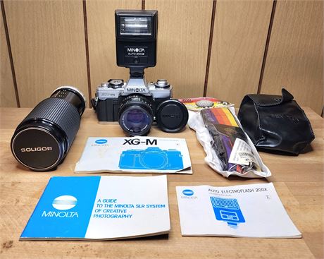 Minolta XG-M W/Accessories