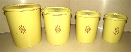 Tupperware Canister Set