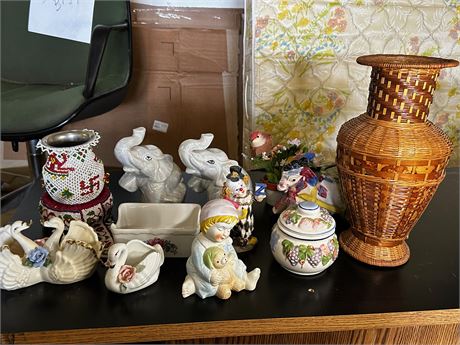 Large lot of Misc Decor