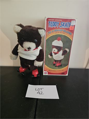 Vintage Battery Op Teddy Skates Item # DG91 By Jamina
