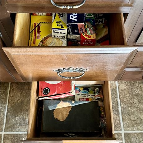 Vintage Bakeware and Kitchen Needs - 2 Drawer CLEANOUT