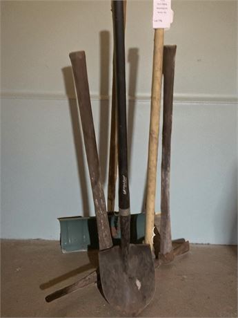Shovel & Tool Lot