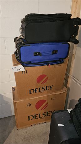 Delsey Luggage Set & Lucas Sm Size Luggage