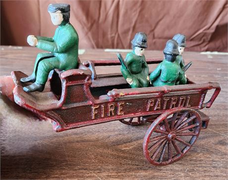 Vintage 1930's-40's Cast Iron Fire Patrol Buggy w/4 Men