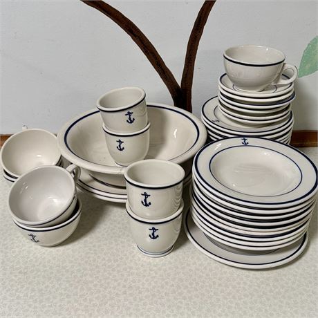 WWII Era U.S. Navy Wardroom Officer Dishes Fouled Anchor - Various Dishes