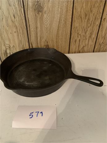 Wapak Black Cast Iron Skillet #10