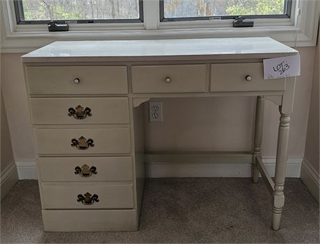 Ethan Allen Wood Student Desk