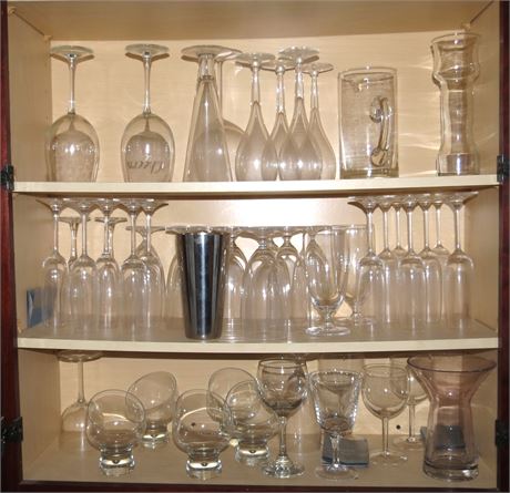 Assorted Stemware, Glassware Cleanout
