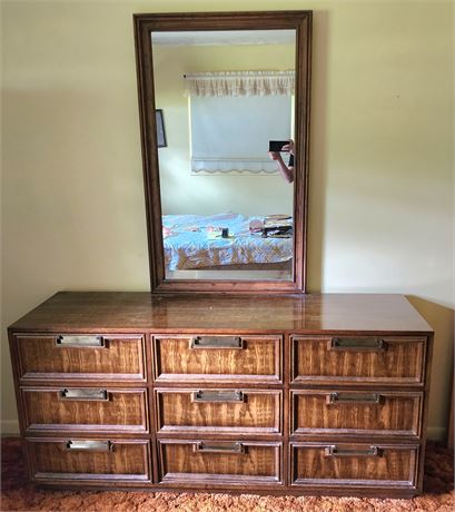 Drexel Dresser W/Mirror