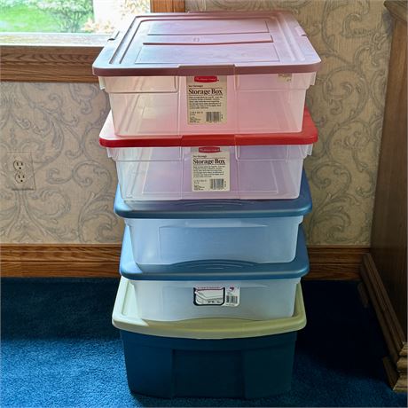 Mixed Storage Totes with Lids