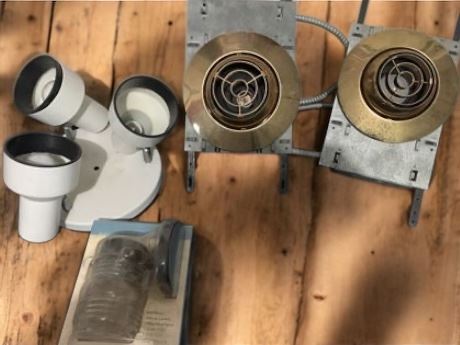 Vintage Interior and Exterior Lights Lot