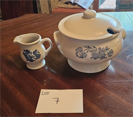 Pfaltzgraff Creamer & Soup Tureen