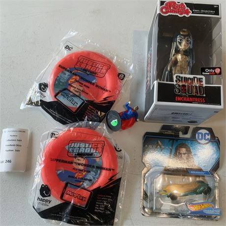 McDonald's 2018 Happy Meal Toys Justice League Superman, WW