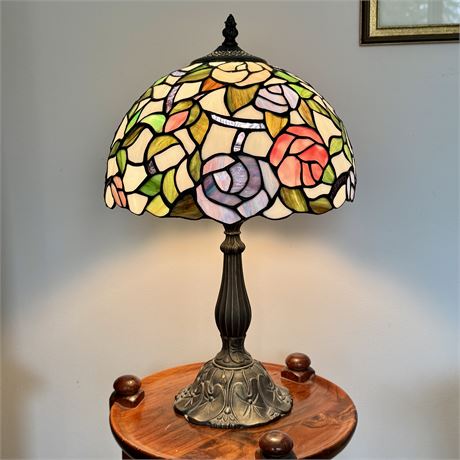 Tiffany Style Stained Glass Table Lamp - 20"T