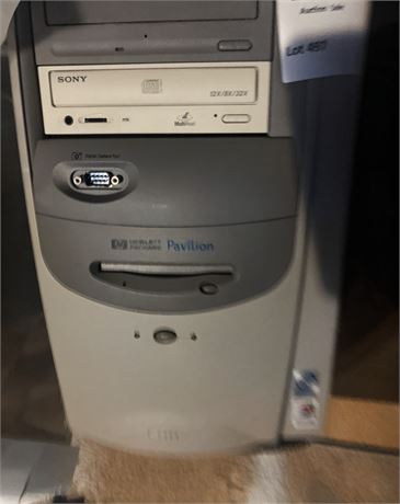 Vintage HP Pavilion Desktop Computer
