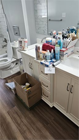 Bathroom Cleanout Health Beauty, Cleaners, Razors, Jewelry Cleaner & More