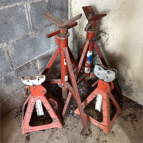 2 Rigid Pipe Stands & 2 6-Ton Jack Stands