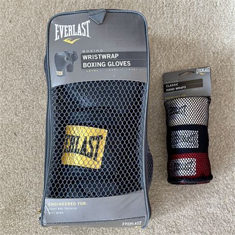 NEW Everlast Boxing Gloves and Wrist Straps