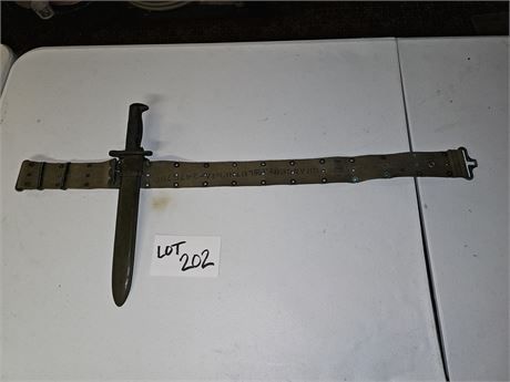 U.S. WWII M1 Garand 10" Bayonet with Scabbard & Belt