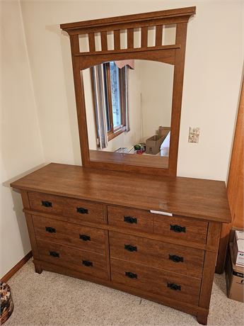 Wood Dresser with Easy Pull Drawers & Mirror