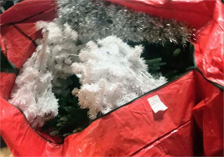 Christmas Decoration Lot W/Storage Bag