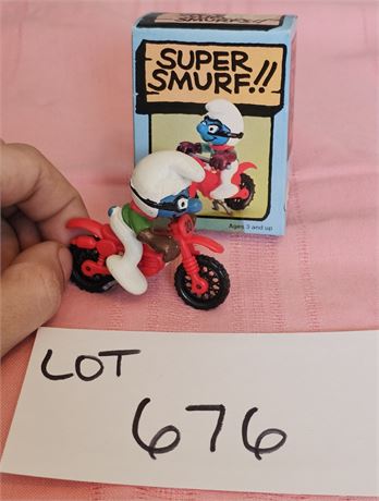 Original Peyo PVC Super Smurf in Box - 1983