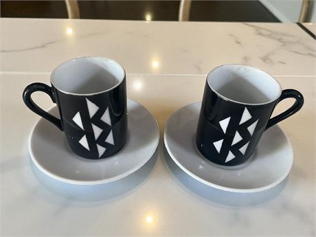 1965 Demi Tasse Coffee/Tea Cup Set of 2  In Black Glaze W/WhiteTriangle Design