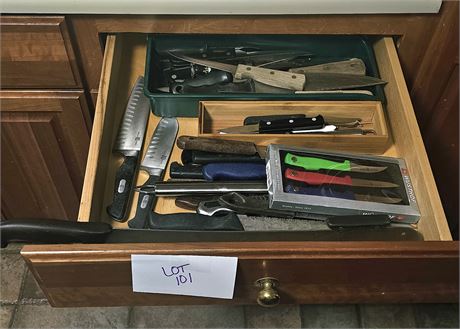 Large Drawer Full of Mixed Knives, Paula Dean, Ginsy, Old Homestead & More