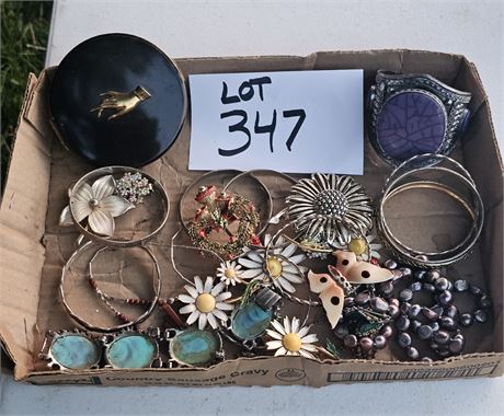 Mixed Costume Jewlery Lot- Sarah Coventry, Weiss & More