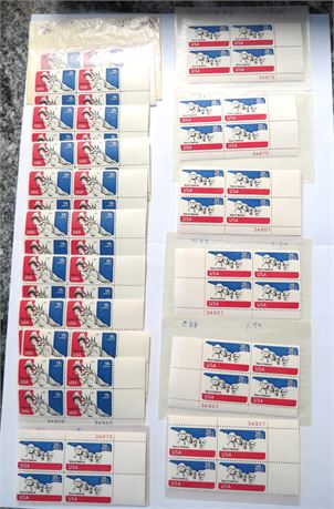 Mixed Stamps Lot: 18 Cents Statue Of Liberty, 26 Cents Shrine Of Democracy