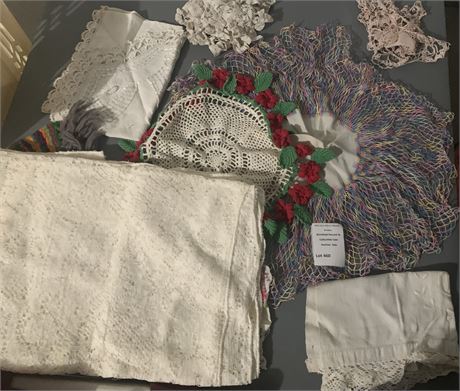 Vintage Crochet, Hairpin Lace & Embroidered Linen Lot