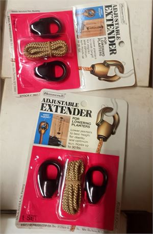 Homecraft Adjustable Extenders For Lowering Flower Planters (30 Lb Capacity) Lot