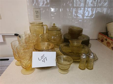 Yellow Depression Glass:Biscuit Jar/Sherbets/Plates/Pitcher/Berry Bowls/Glasses