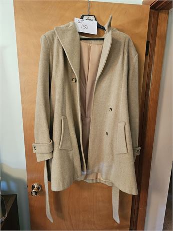 Vintage Women's Tan Wool Coat