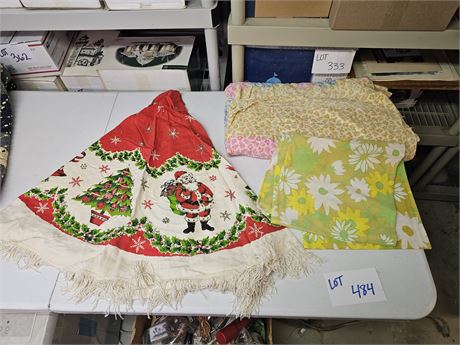 Vintage Christmas Skirt & Vintage Material