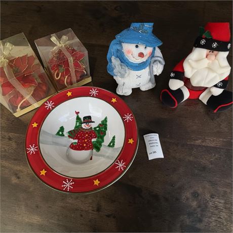 Home Lifestyles Wonderland Traditions Bowl, Holiday Living Poinsettia Ornaments