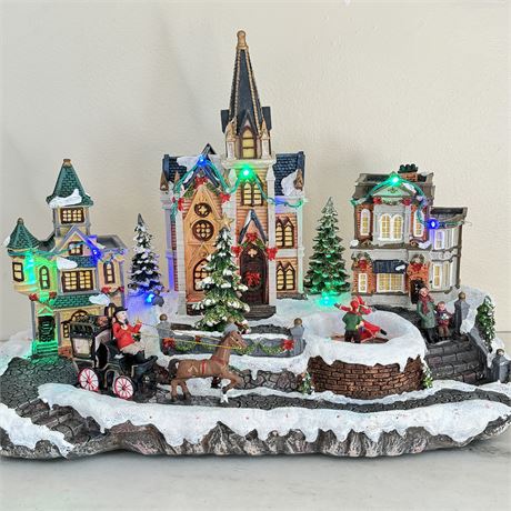 Holiday Living Animated Holiday Town Scene - Tested and Working!