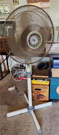 Oscillating Fan-Works Great!