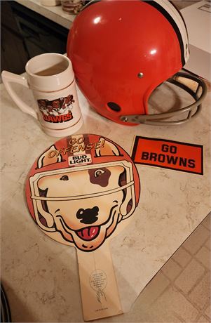 Cleveland Browns Lot- Helmet, Sticker, Stein & 80's Face Mask