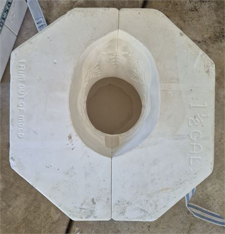 Large Alberta Mold