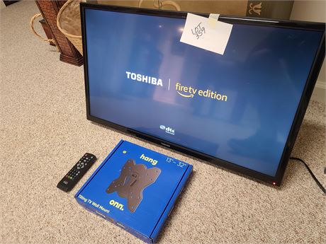 Toshiba - 32” Class – LED - 720p – Smart - HDTV – Fire TV Edition & TV MOUNT