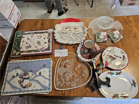 Mixed Christmas Lot: Platter / Coasters / Placemats & More