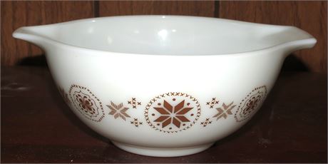 Small Pyrex Bowl