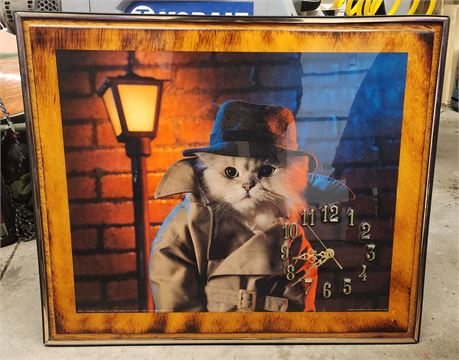 Wooden Detective Cat Clock