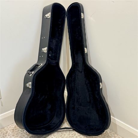 Road Runner Guitar Case
