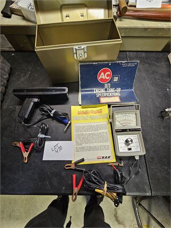 Maxi-Tune Ignition Analyzer/Timing Gun/'73 Engine Tune-Up Specs & Box