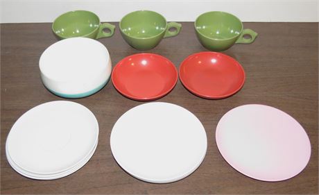 Spaulding, Melmac, Plastic Dishes