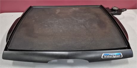 Presto Tilt-N-Drain Big Griddle
