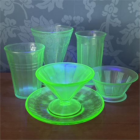 Vaseline Depression Mixed Glass Lot