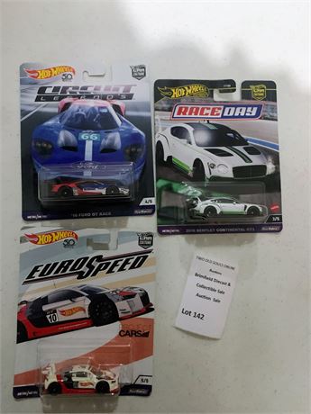 Hot Wheels Car Culture Series  2016 Ford GT Race,  2018 Bentley Continental GT3